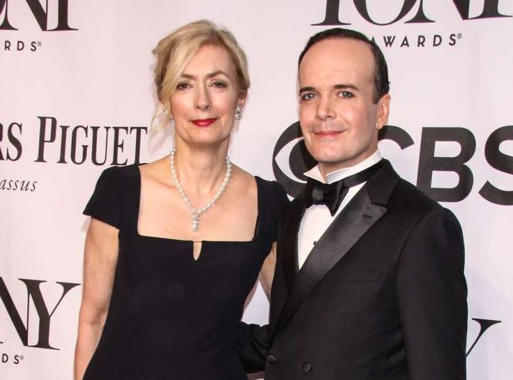 Jefferson Mays with wife