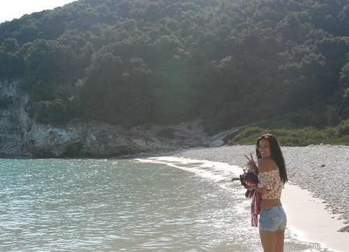 spampistefania_enjoying_on_beach Stefania Spampinato enjoying her holiday on beach