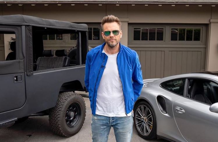 Joel McHale's Married Life With Wife|His Children & Net Worth