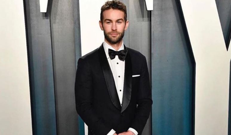 Chace Crawford Age, Married, Wife, Girlfriend, Net Worth