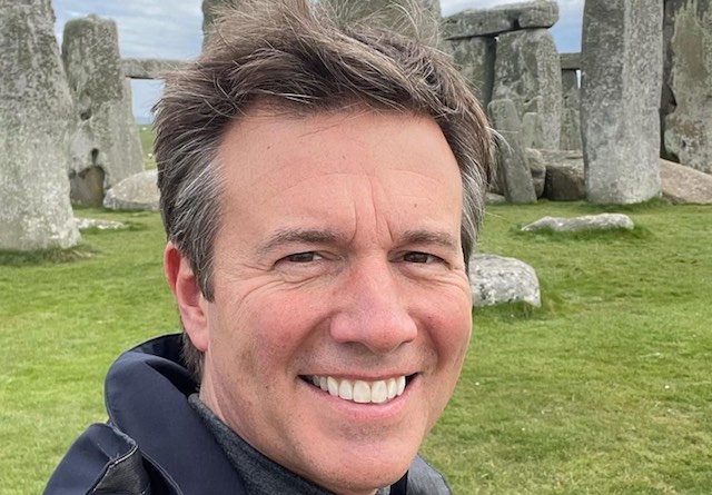 Who Is Jeff Glor's Wife? (Updated) Family, Children, Net Worth