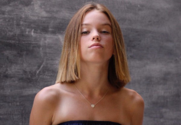 Milly Alcock Wiki, Birthday, Parents, Boyfriend, Net Worth