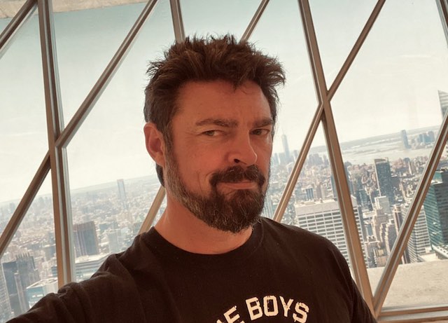 Is Karl Urban Married Now? (Updated) Dating, Ex-Wife, Family, Net Worth