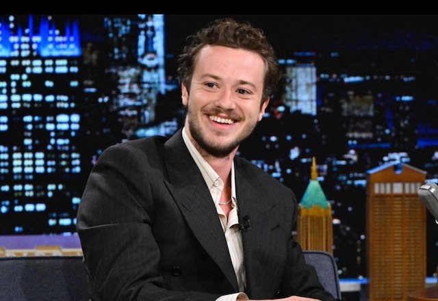 Is Joseph Quinn Dating? Age, Parents, Girlfriend, Net Worth