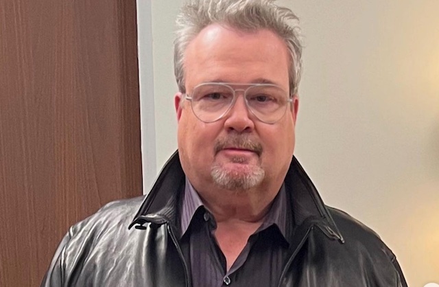 Eric Stonestreet Married, Wife, Parents, Children, Net Worth