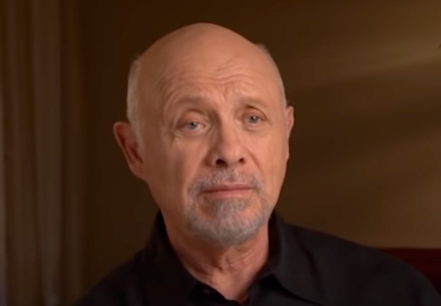 Héctor Elizondo Children, Wife, Family, Net Worth