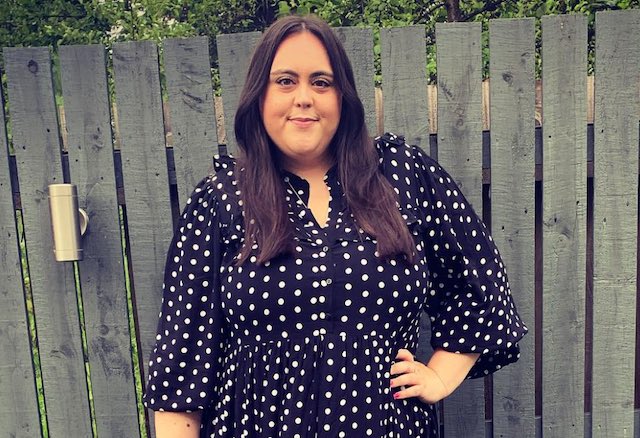 Is Sharon Rooney Dating Or Married? Her Parents, Family, Net Worth