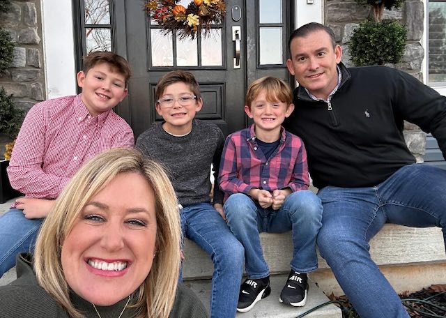 6abc Jamie Apody's Family Life With Husband And Children!