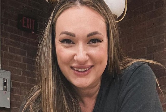 Is The Voice Jacquie Roar Married? Husband, Family