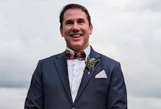Who Is Nicholas Sparks Married To Now After His Divorce From Ex-Wife Cathy Cote?