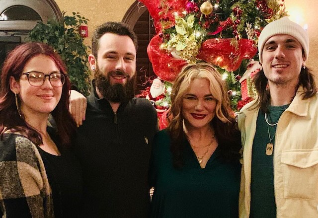 The Voice Peyton Kyle's Family Details | His Mom & Brother